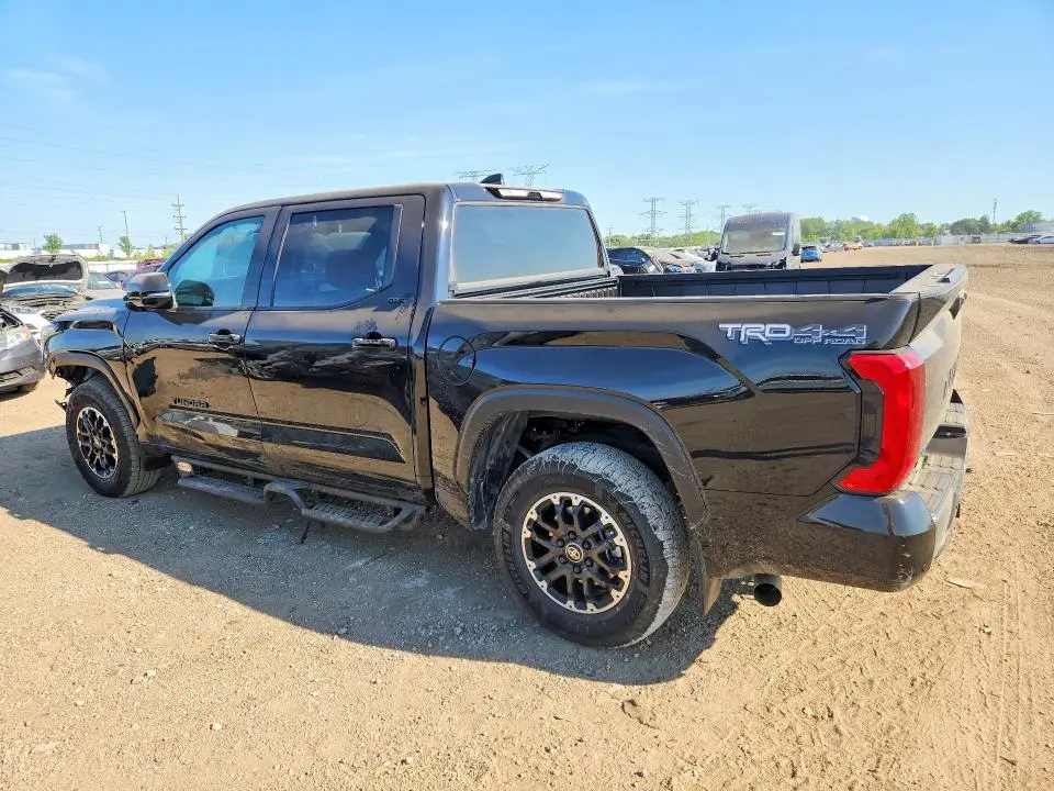 2026 TOYOTA TUNDRA SR5  
