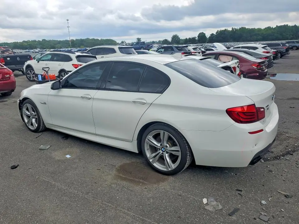 2013 BMW 550 XI  