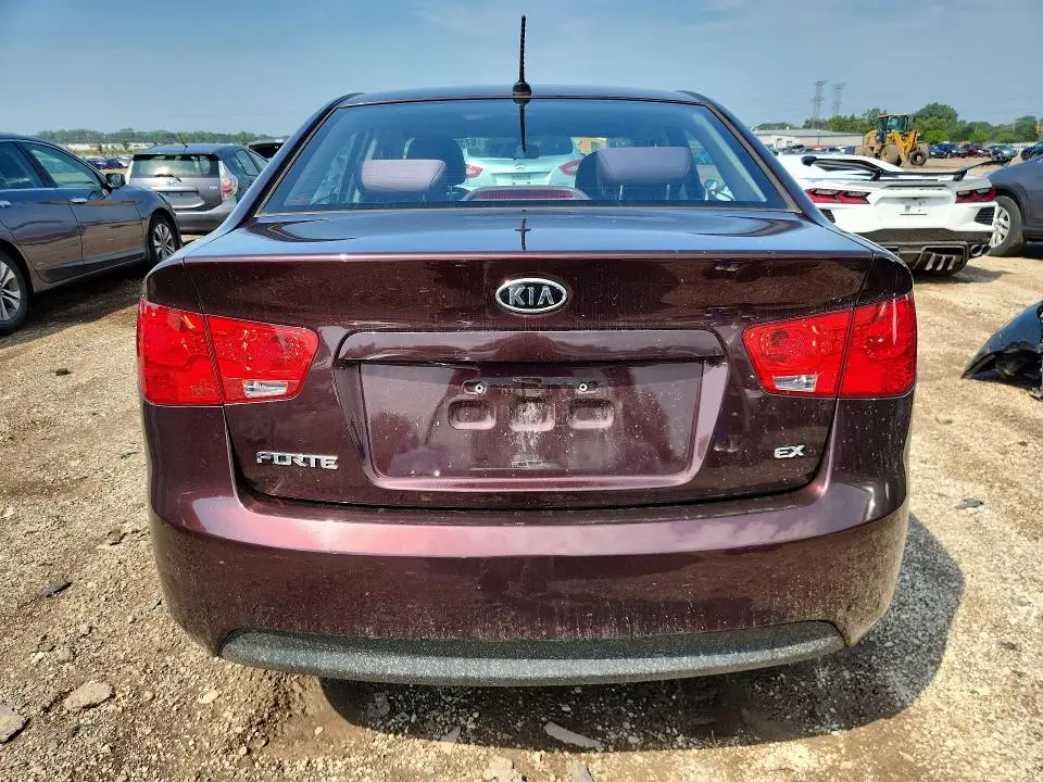 2010 KIA FORTE EX  