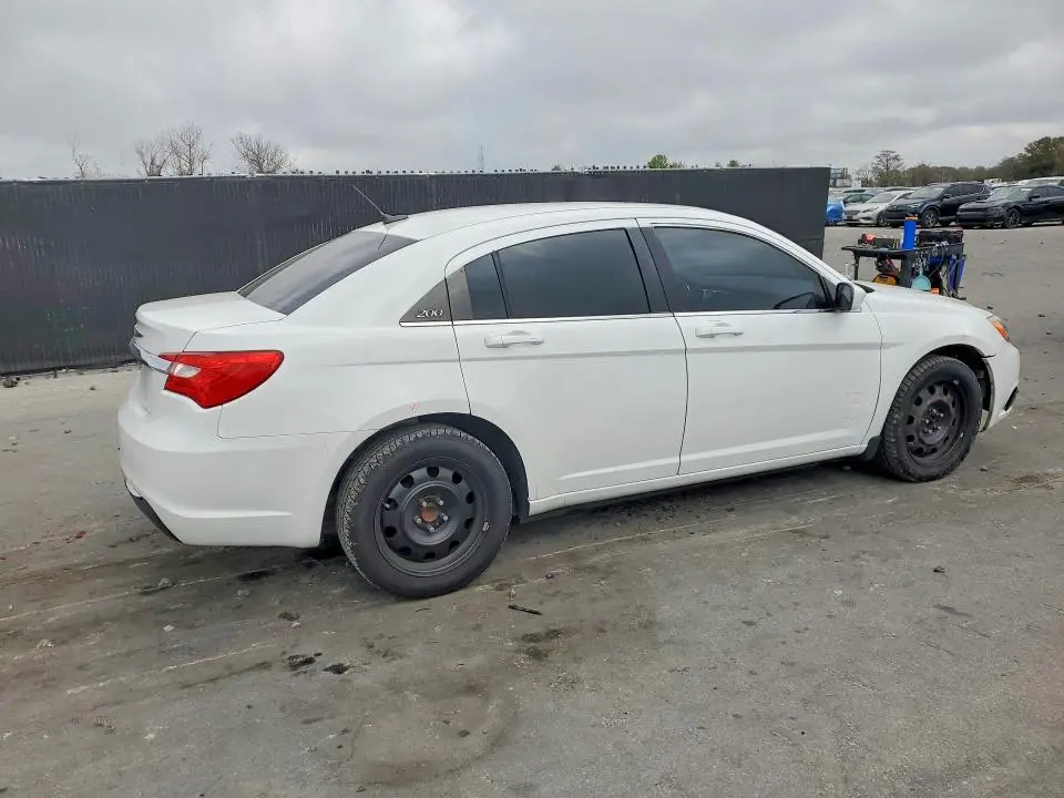 2013 CHRYSLER 200 TOURING  