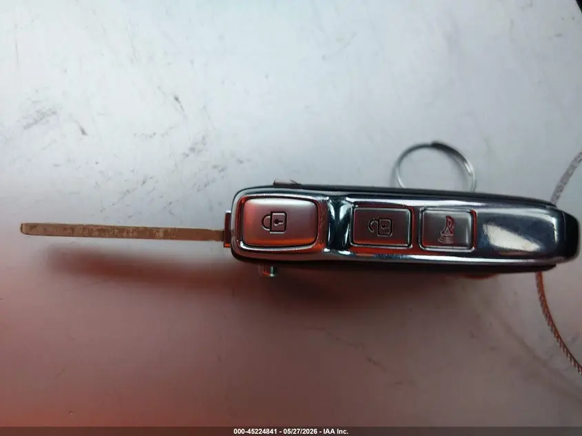 2025 KIA SELTOS LX