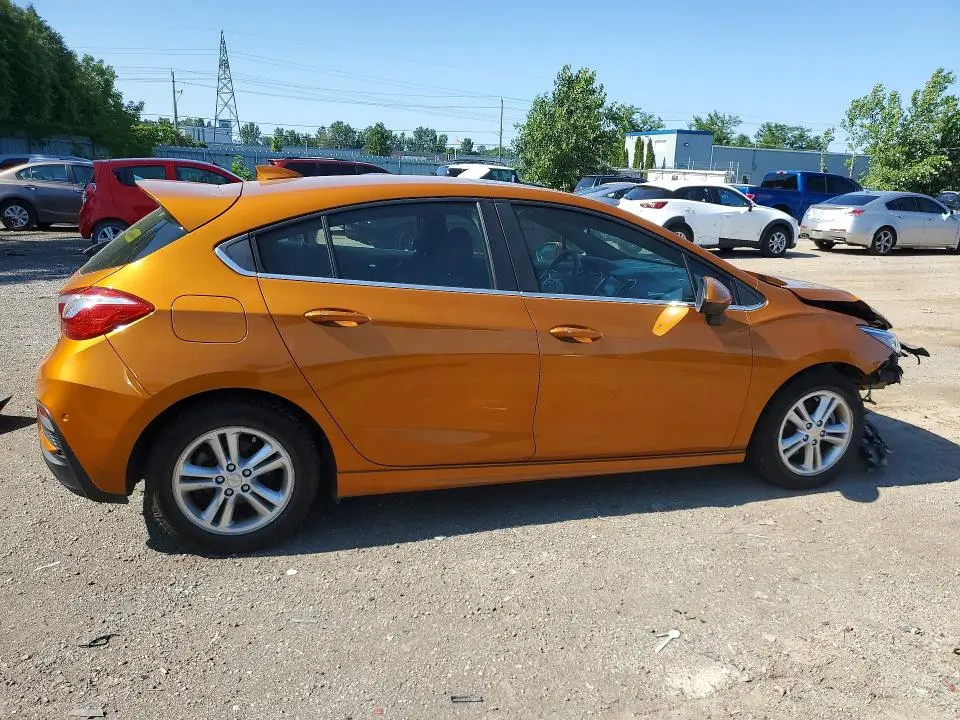 2017 CHEVROLET CRUZE LT  