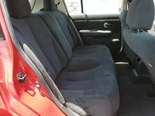 2011 NISSAN VERSA S  