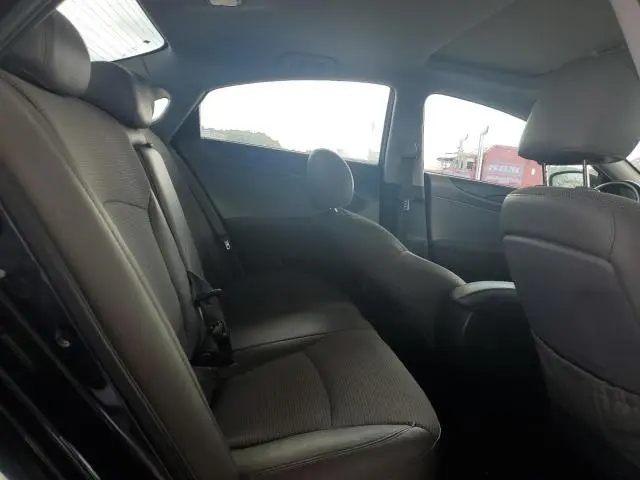 2012 HYUNDAI SONATA SE