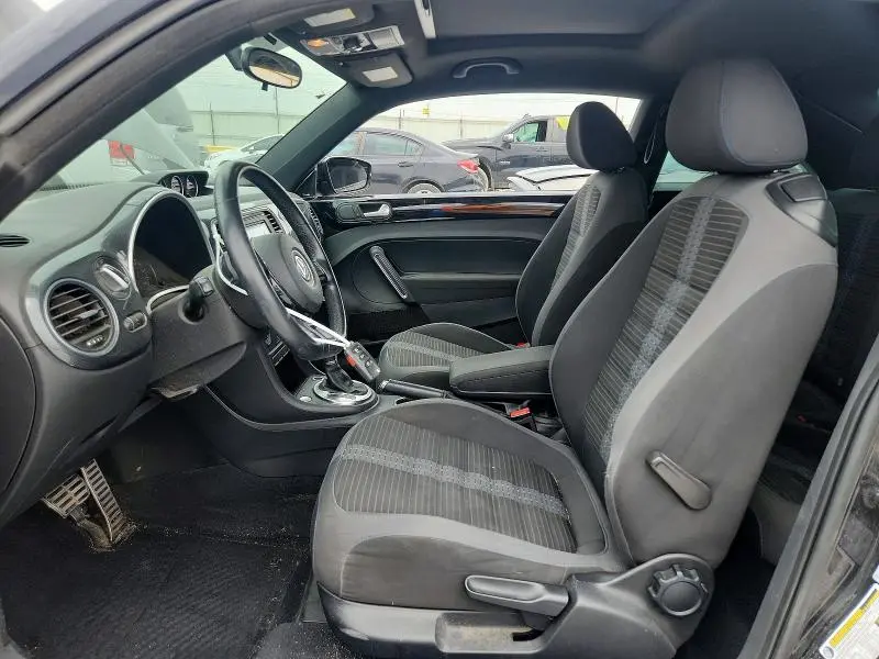 2012 VOLKSWAGEN BEETLE TURBO  