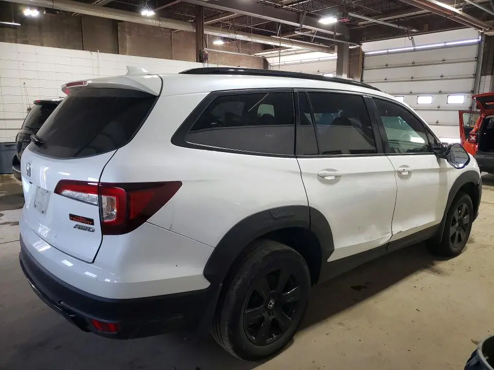 2022 HONDA PILOT TRAILSPORT  