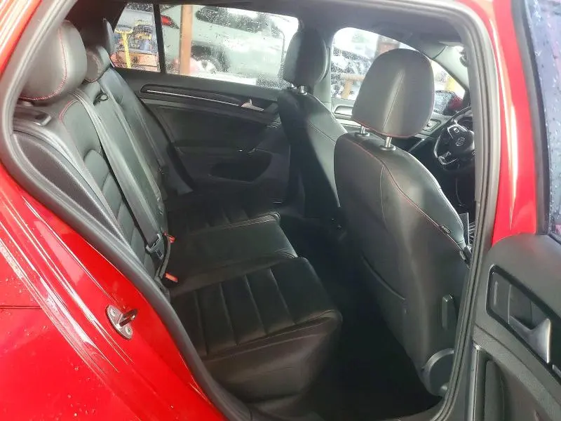 2015 VOLKSWAGEN GTI   
