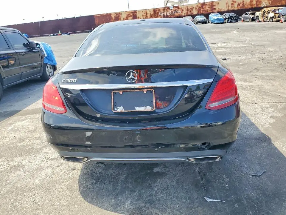 2015 MERCEDES-BENZ C 300  