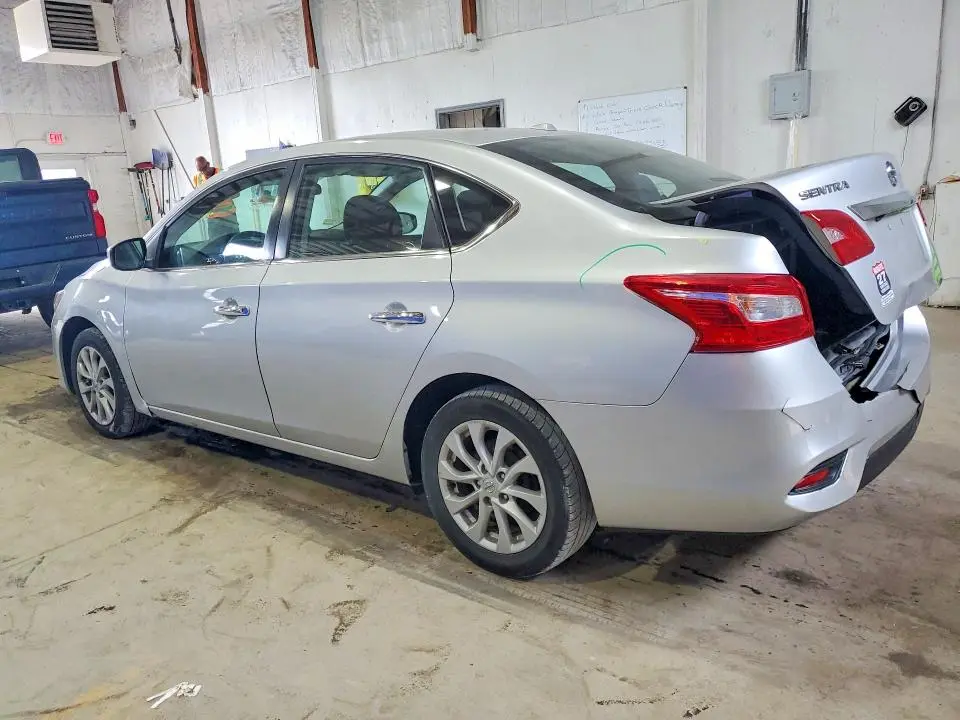 2019 NISSAN SENTRA SV  
