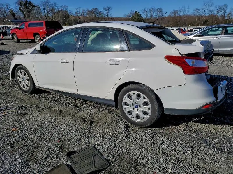 2012 FORD FOCUS SE  