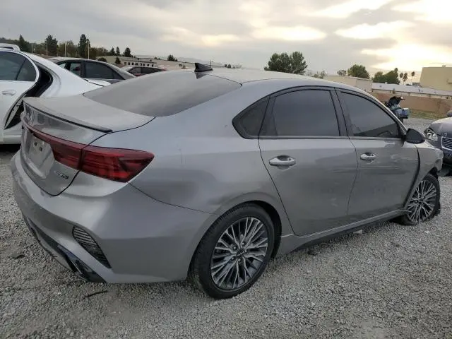 2022 KIA FORTE GT LINE  