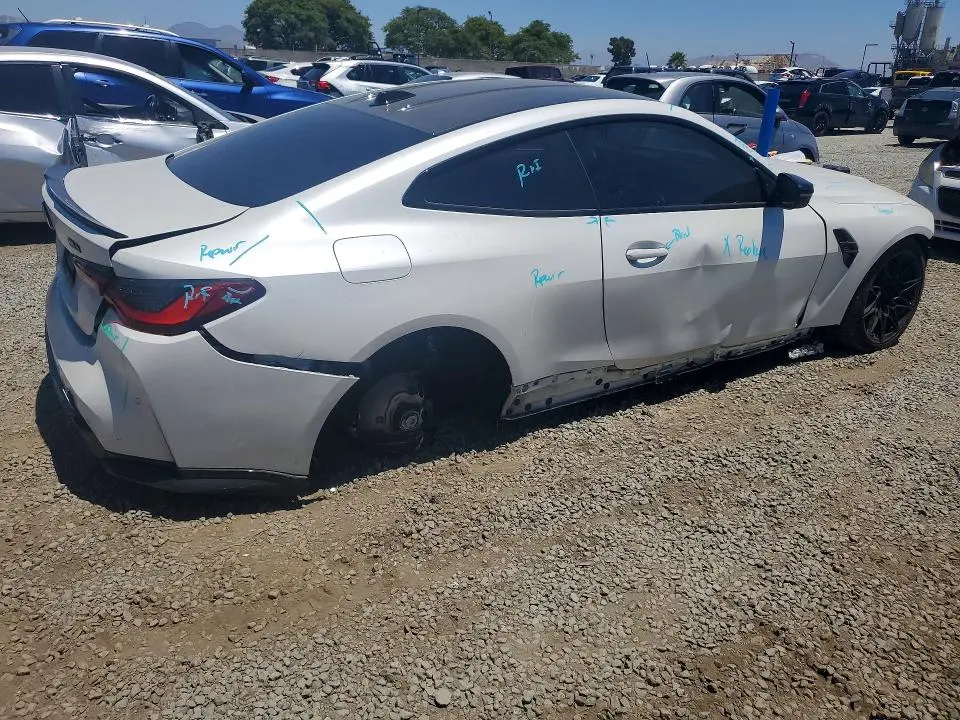 2024 BMW M4 COMPETITION  