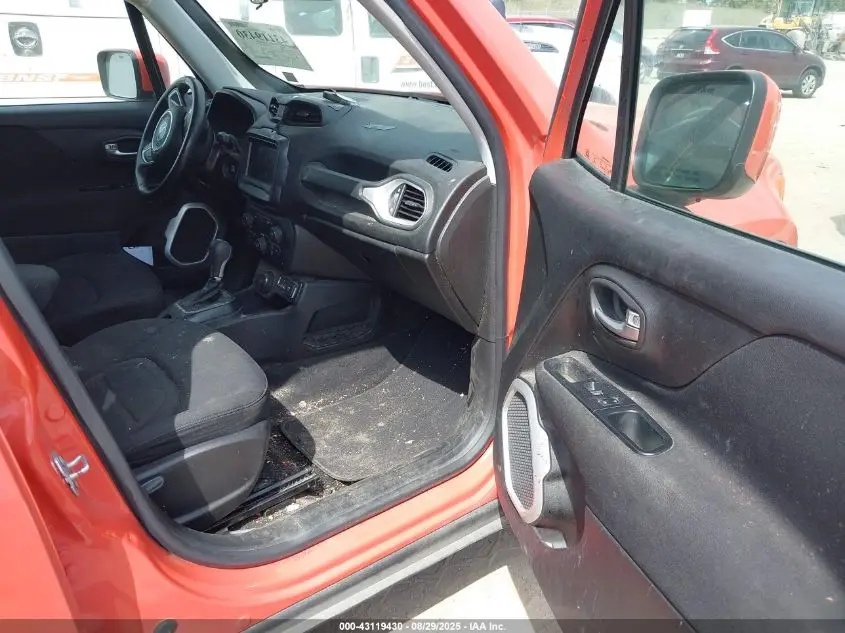 2018 JEEP RENEGADE LATITUDE 4X4