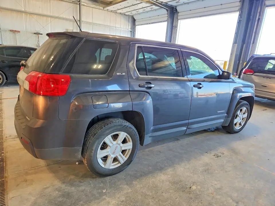 2015 GMC TERRAIN SLE  