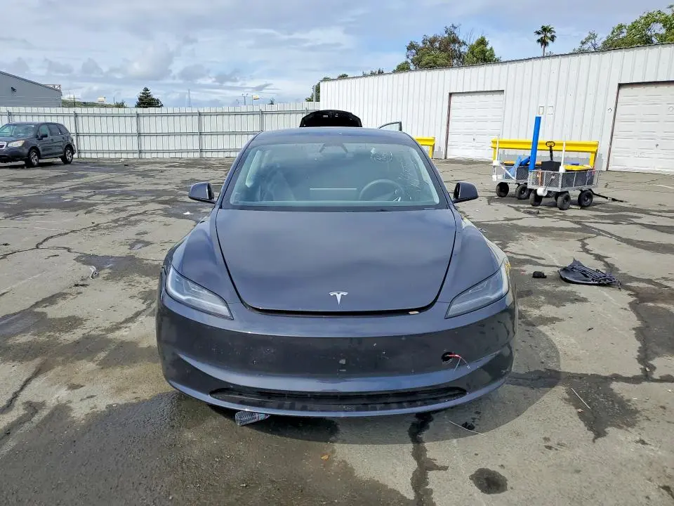 2024 TESLA MODEL 3   