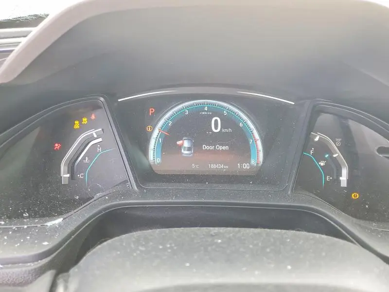 2018 HONDA CIVIC LX  