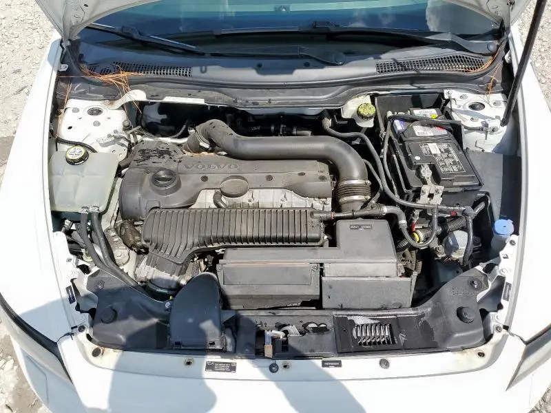 2011 VOLVO S40 T5  