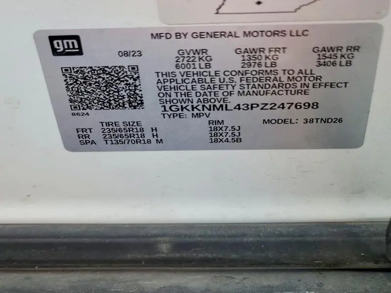 2023 GMC ACADIA SLT  
