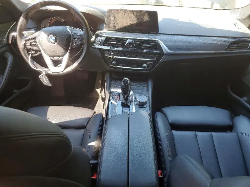 2019 BMW 530 XI  