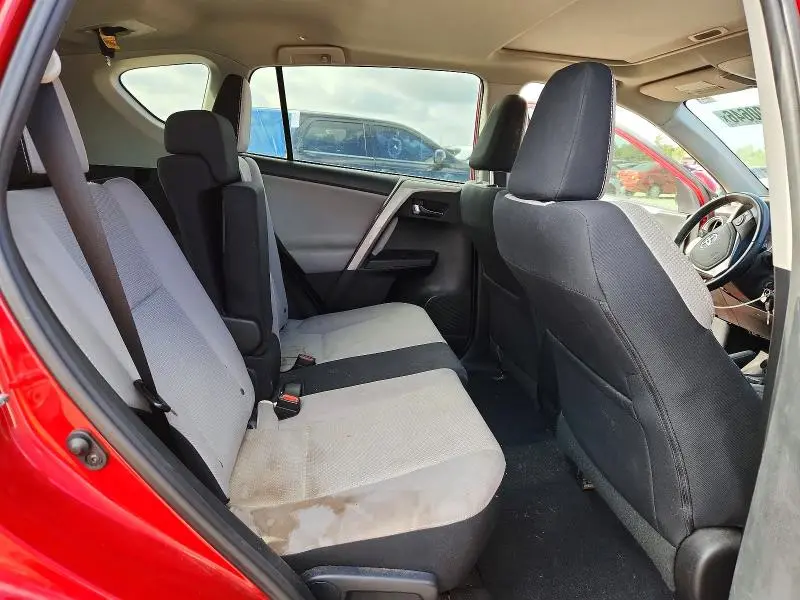 2016 TOYOTA RAV4 XLE  