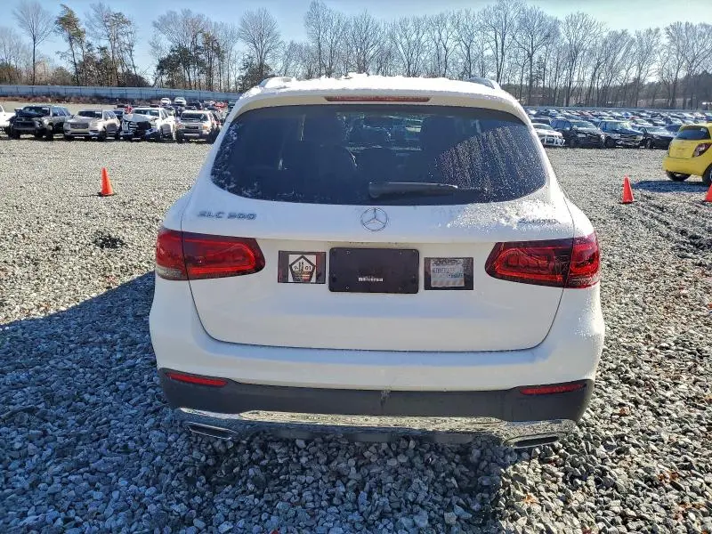 2020 MERCEDES-BENZ GLC 300 4MATIC  