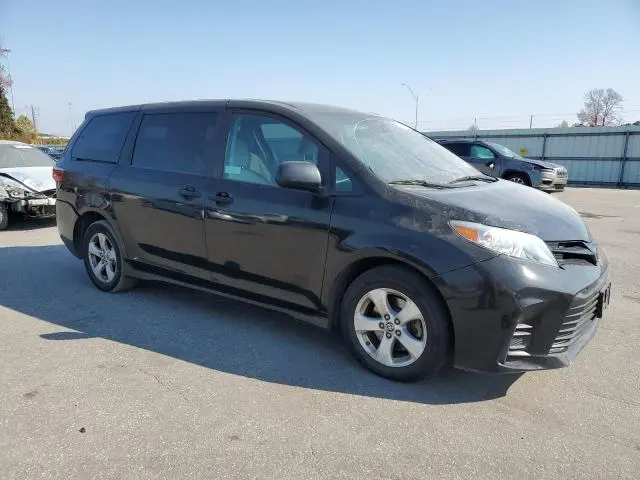 2020 TOYOTA SIENNA L  