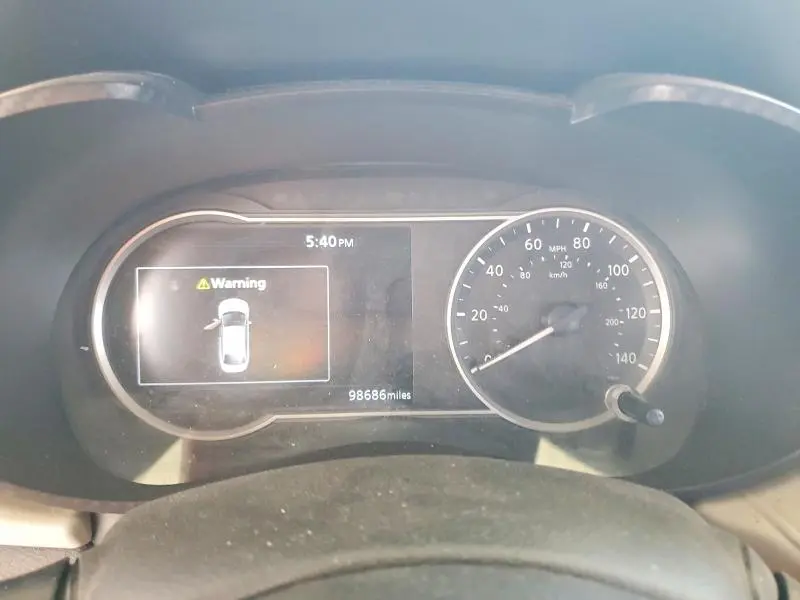 2021 NISSAN VERSA SV  