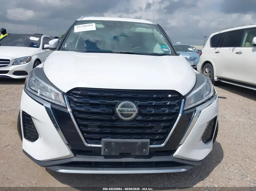 2021 NISSAN KICKS SV XTRONIC CVT