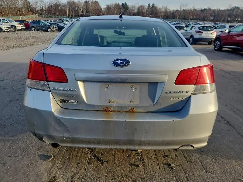 2012 SUBARU LEGACY 2.5I LIMITED  