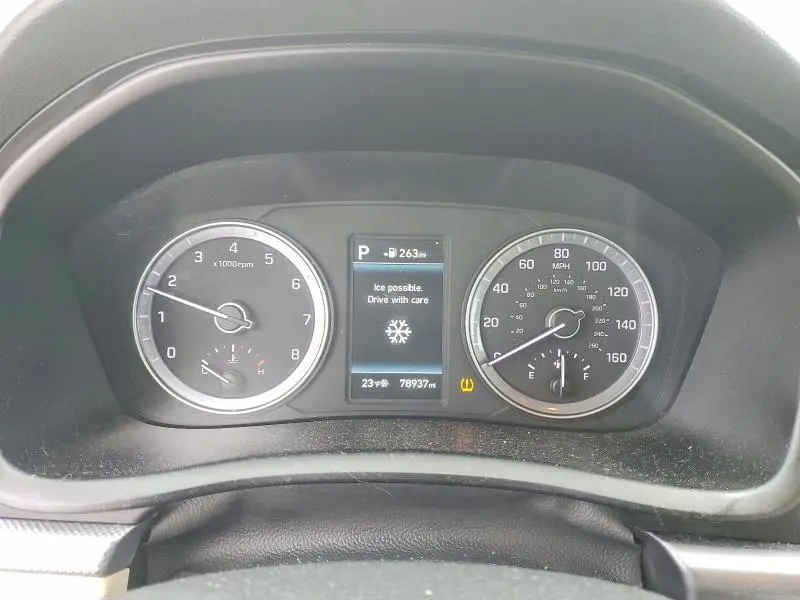 2018 HYUNDAI SONATA SPORT  