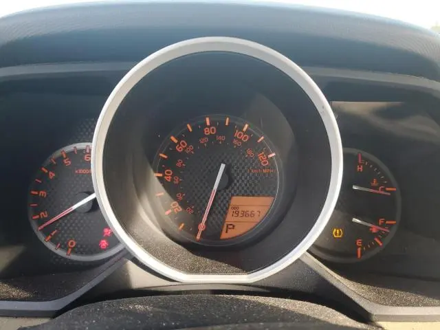 2010 TOYOTA 4RUNNER SR5  