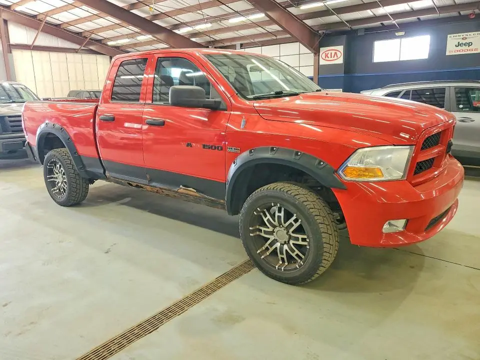 2012 DODGE RAM 1500 ST  