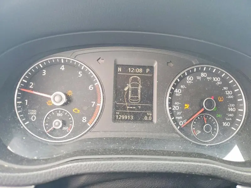 2013 VOLKSWAGEN PASSAT SE  