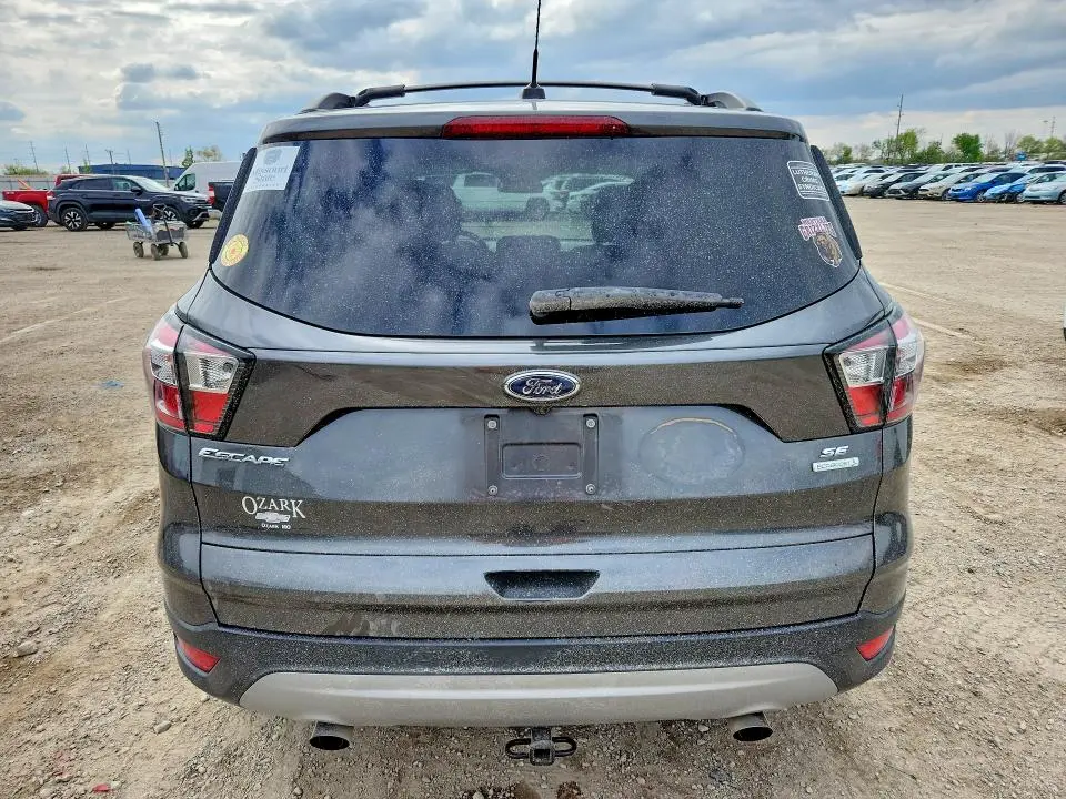2018 FORD ESCAPE SE  