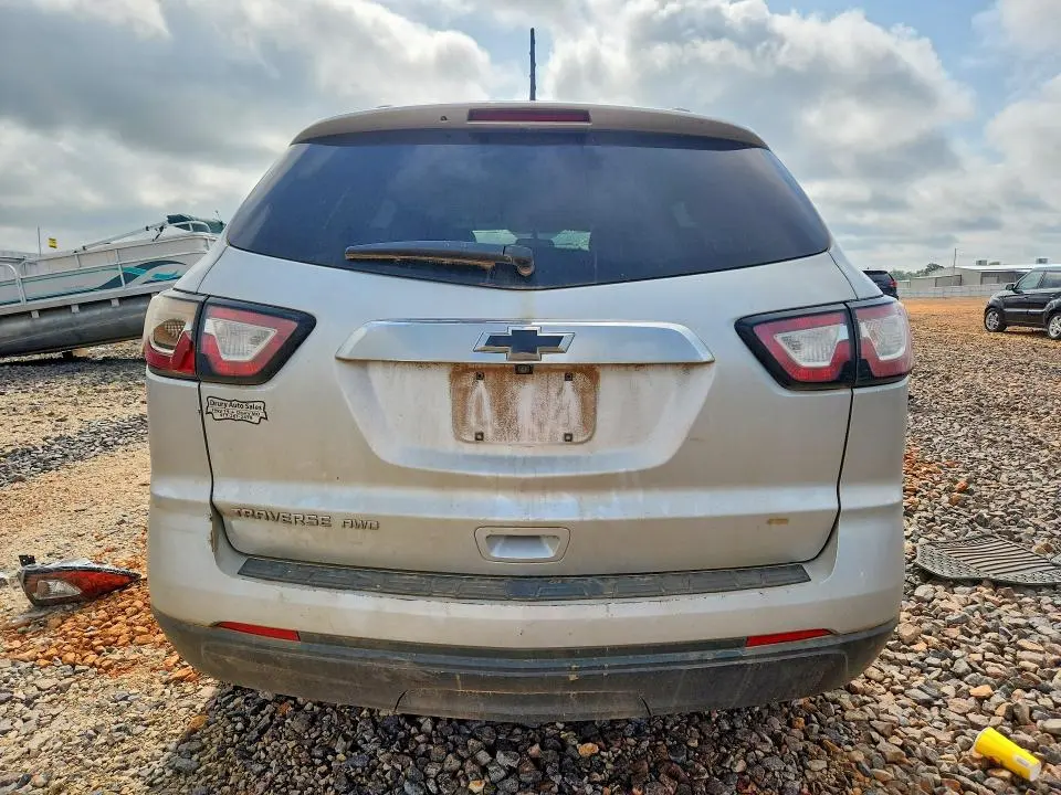 2017 CHEVROLET TRAVERSE LS  