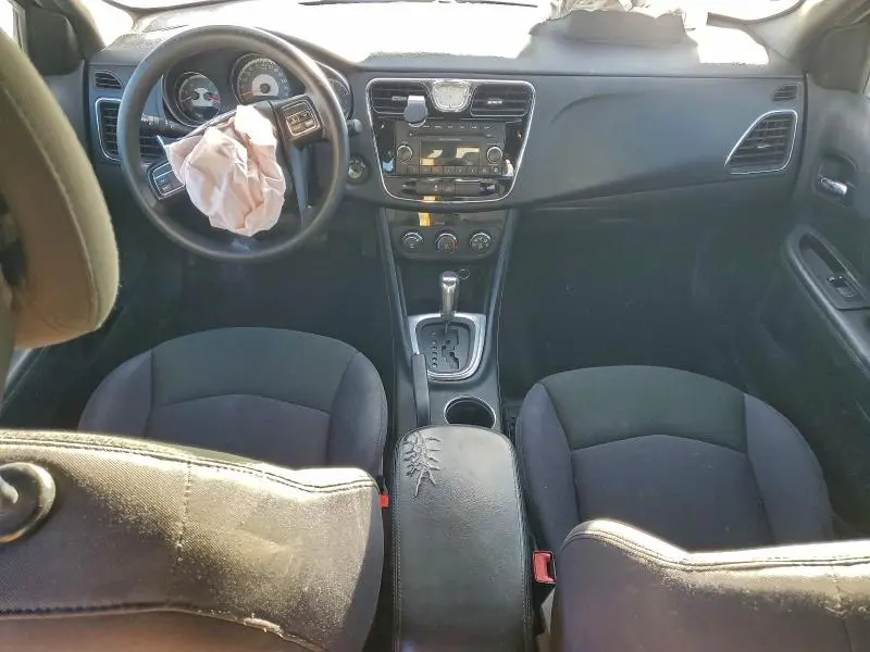 2012 CHRYSLER 200 LX  