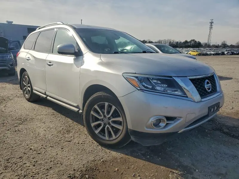 2015 NISSAN PATHFINDER S  
