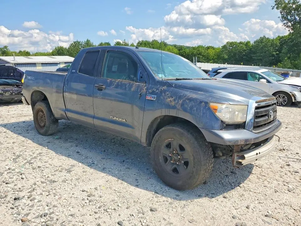 2010 TOYOTA TUNDRA   