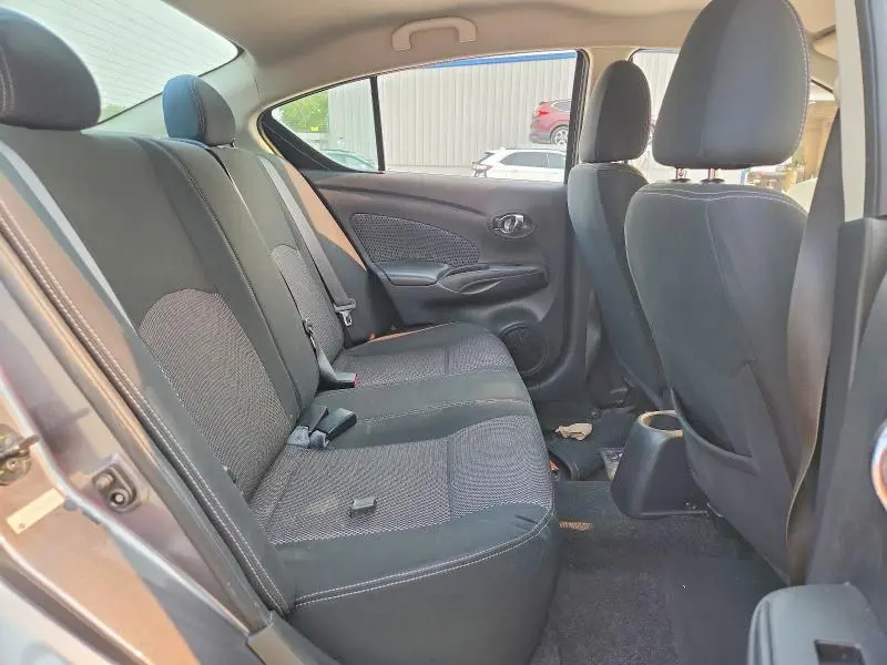 2019 NISSAN VERSA SV  
