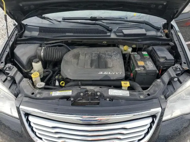 2013 CHRYSLER TOWN & COUNTRY LIMITED  