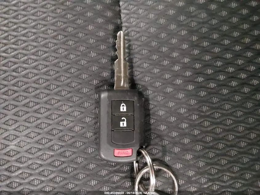 2019 MITSUBISHI OUTLANDER ES