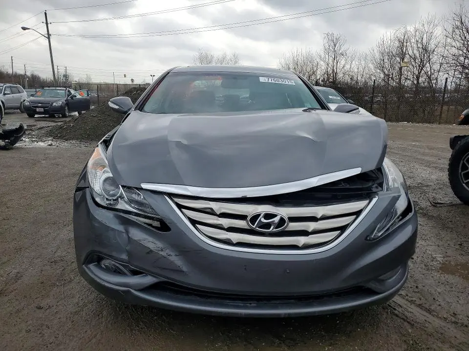 2011 HYUNDAI SONATA SE  