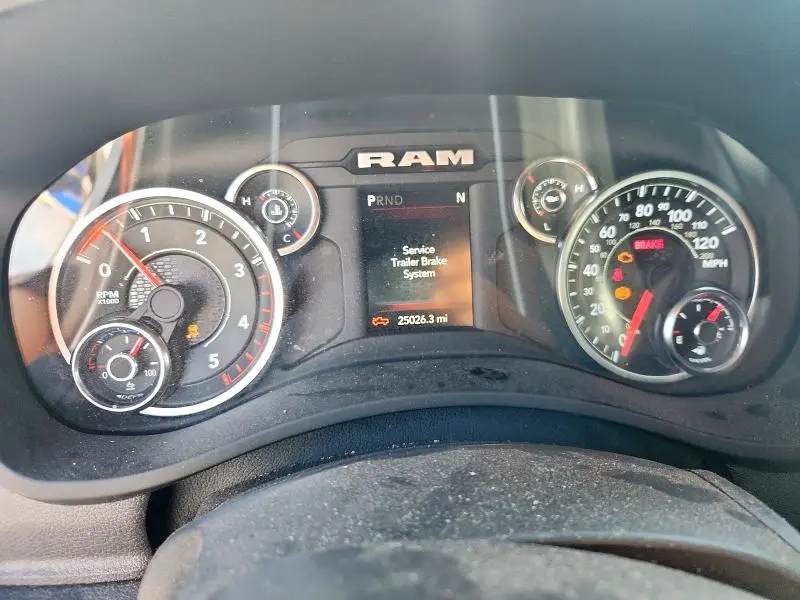 2024 RAM 3500 TRADESMAN  