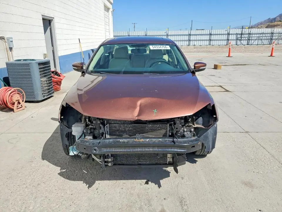 2017 VOLKSWAGEN JETTA SE  