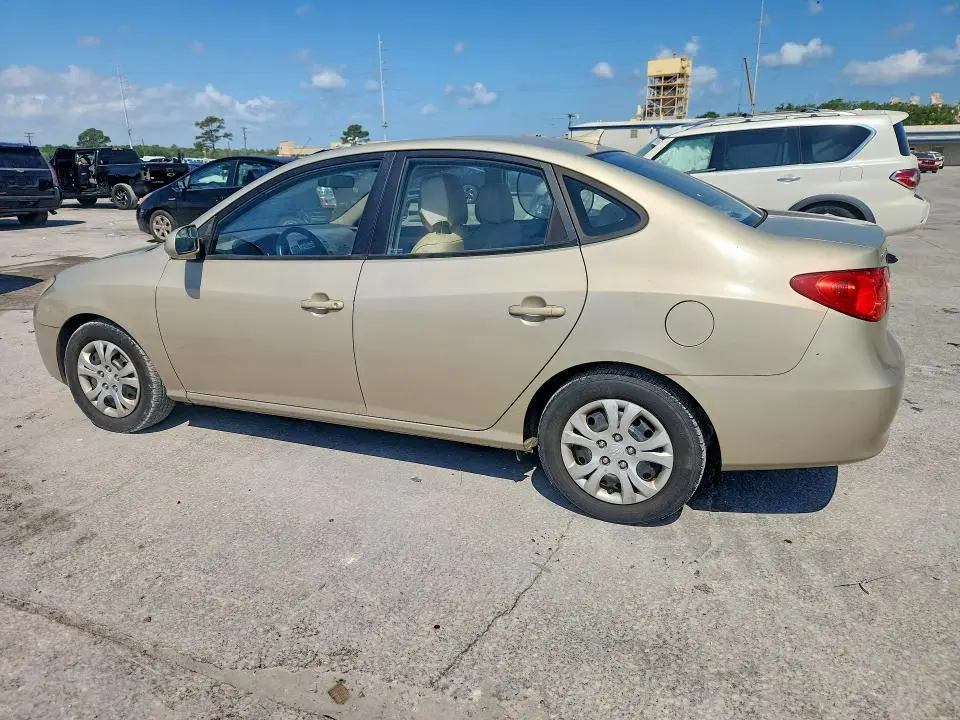2010 HYUNDAI ELANTRA GLS  