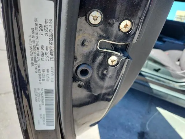 2010 DODGE CHALLENGER SE  