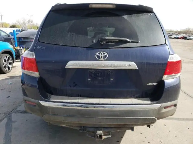 2013 TOYOTA HIGHLANDER LIMITED
