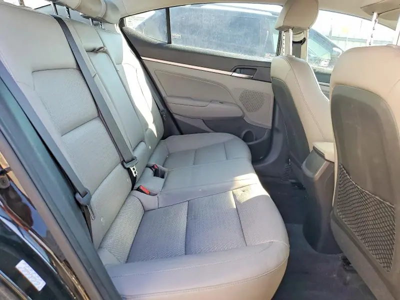 2019 HYUNDAI ELANTRA SEL  