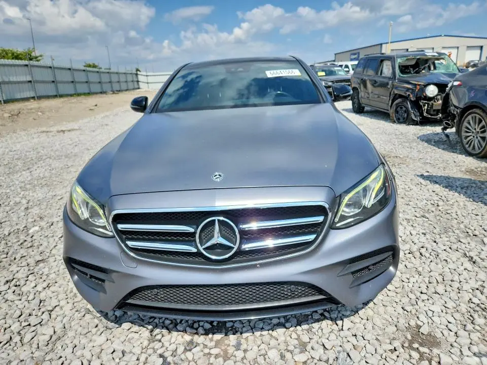 2018 MERCEDES-BENZ E 300  