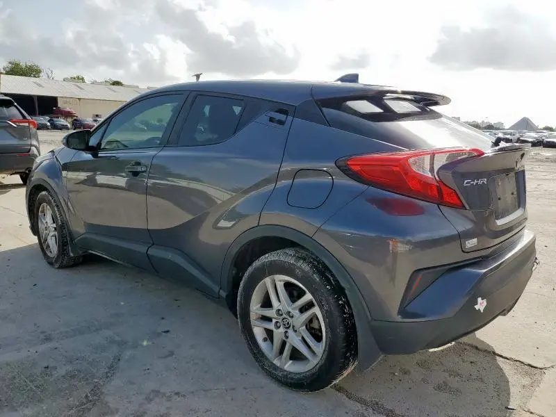 2021 TOYOTA C-HR XLE  